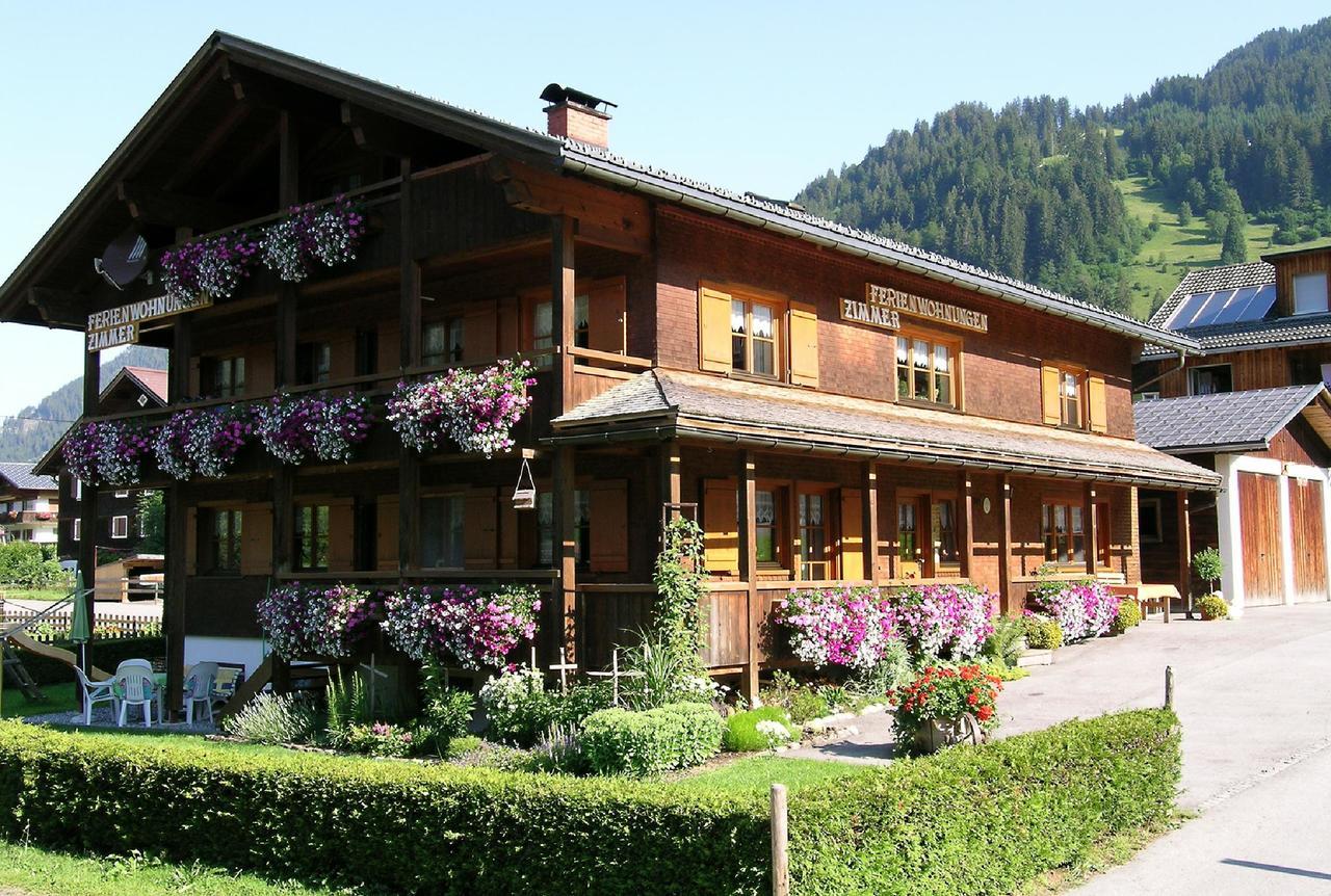 Appartement Ferienbauernhof Moosbrugger à Schoppernau Extérieur photo
